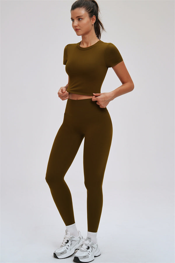 The Svelte T-shirt Leggings 2-Piece Set
