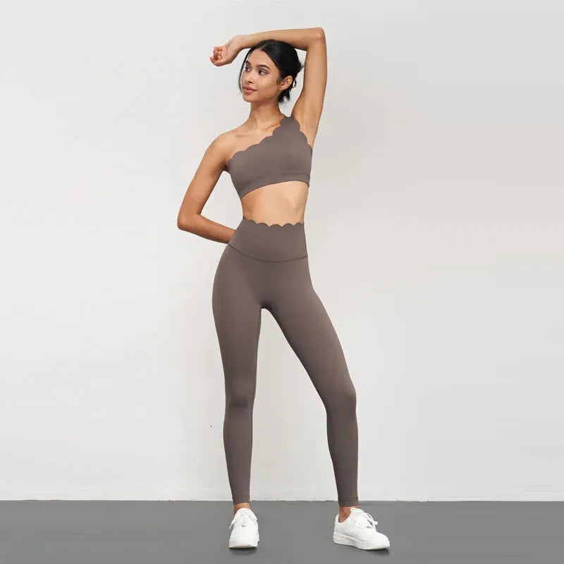 Scallop Wavelength Luxe 2 Piece Set
