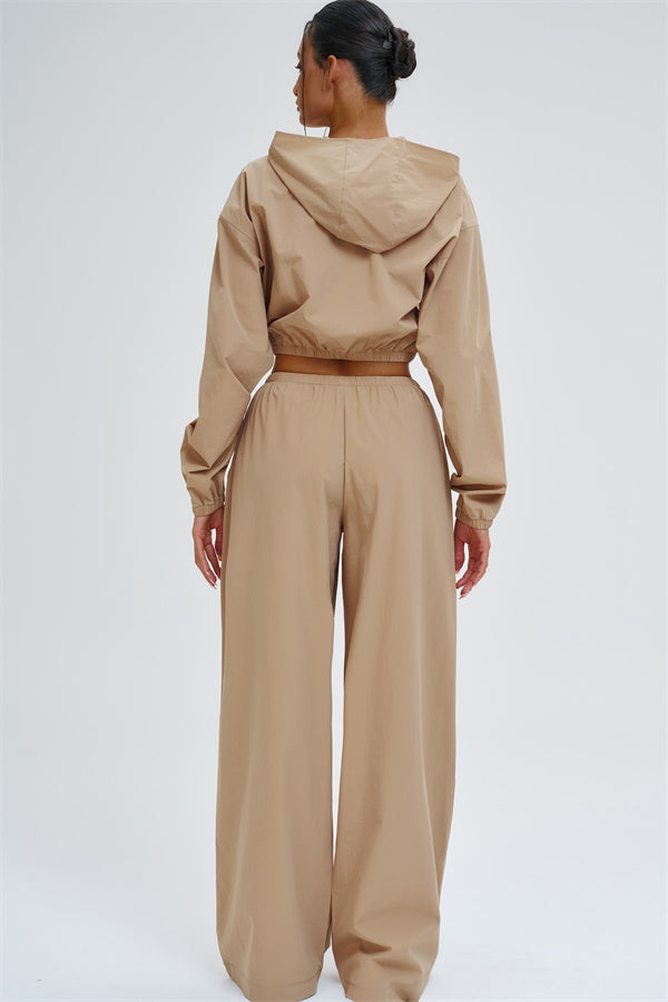 The Svelte UV protection Crop Hoodie Sweatpants 2-Piece Set