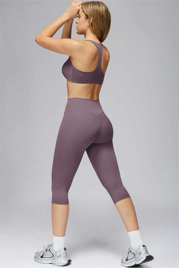 The FlexCore Capri Leggings