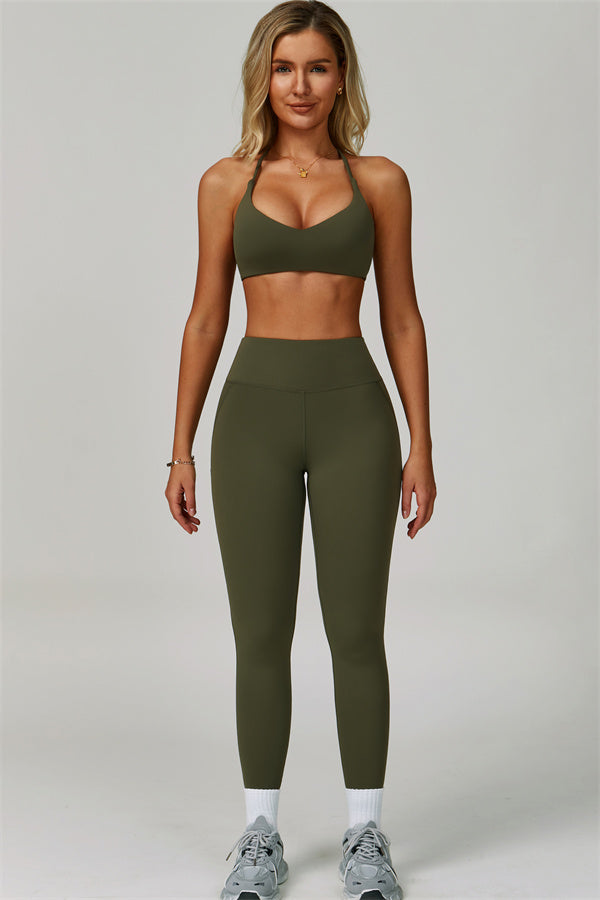 The Bold Cross Back Sports Bra Leggings 2-Piece Set