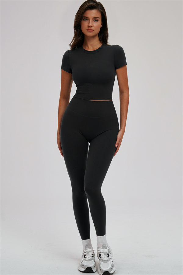 The Svelte T-shirt Leggings 2-Piece Set