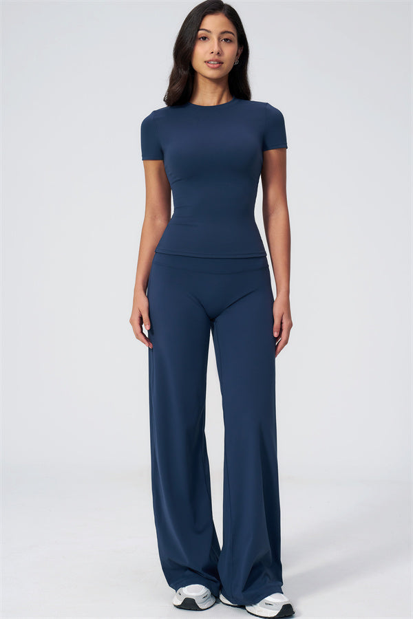 The Dynamic T-shirt Straight Leg Pants 2-Piece Set