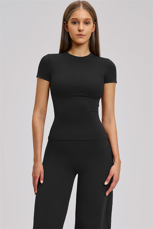 The Dynamic T-shirt Straight Leg Pants 2-Piece Set
