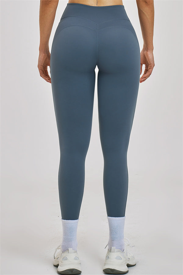 The Zenith Sports Bra Leggings 2-Piece Set