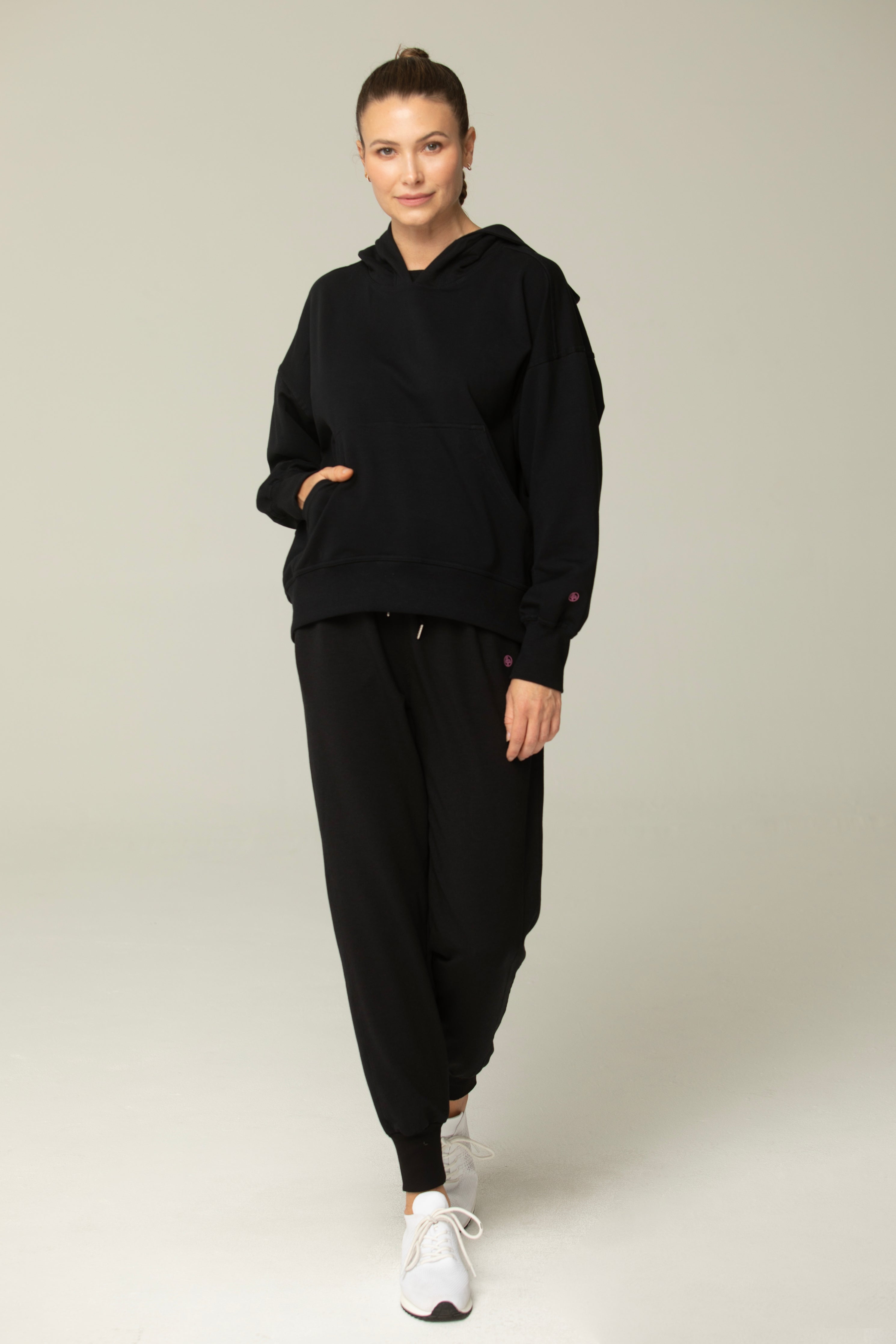 Luna Relaxed Fit Jogger Pants – Everyday Women’s Lounge & Athleisure Wear | Black