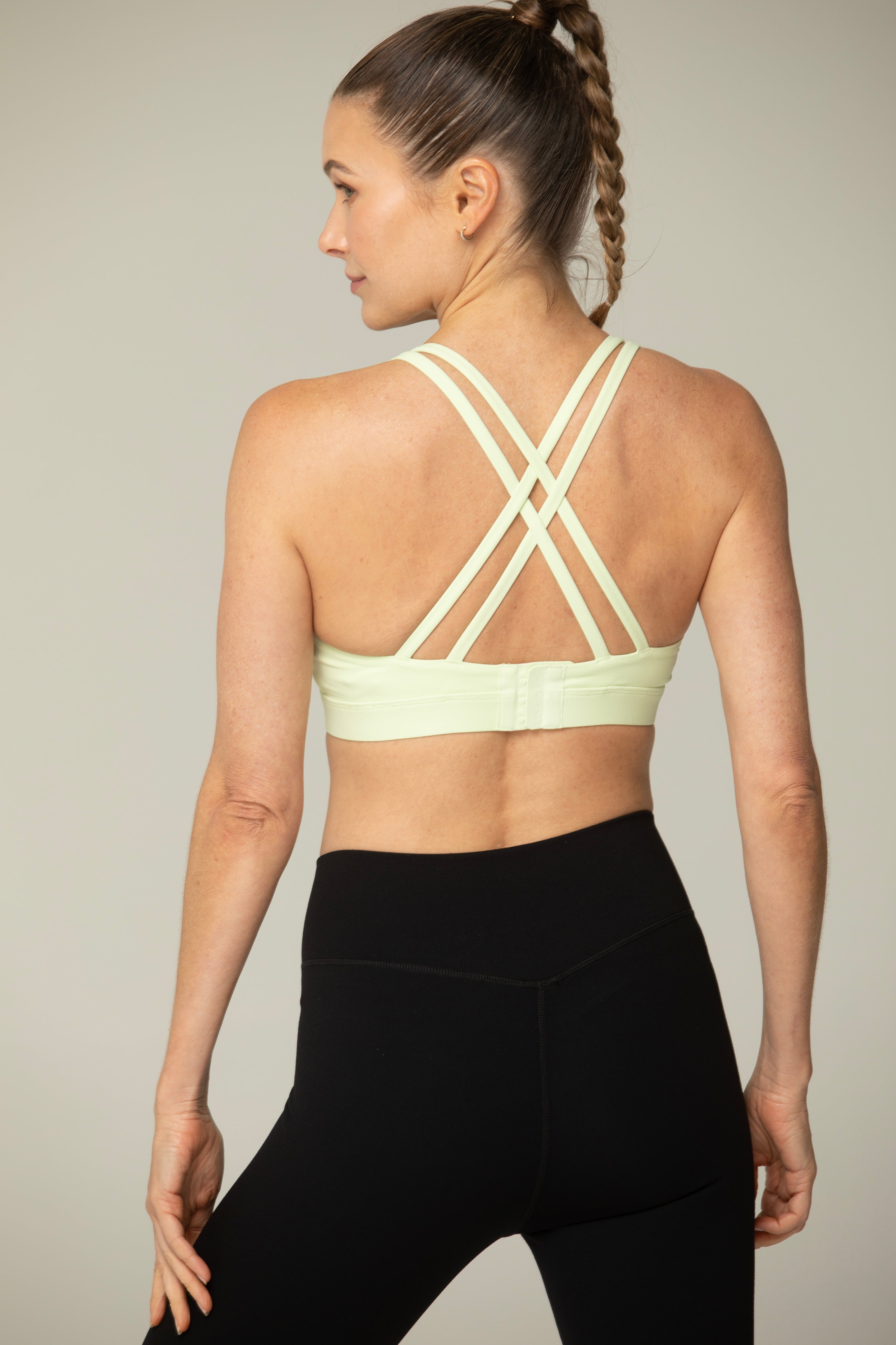 Cross Latch Sculpting Sports Bra – Adjustable Fit, Elevated Support
