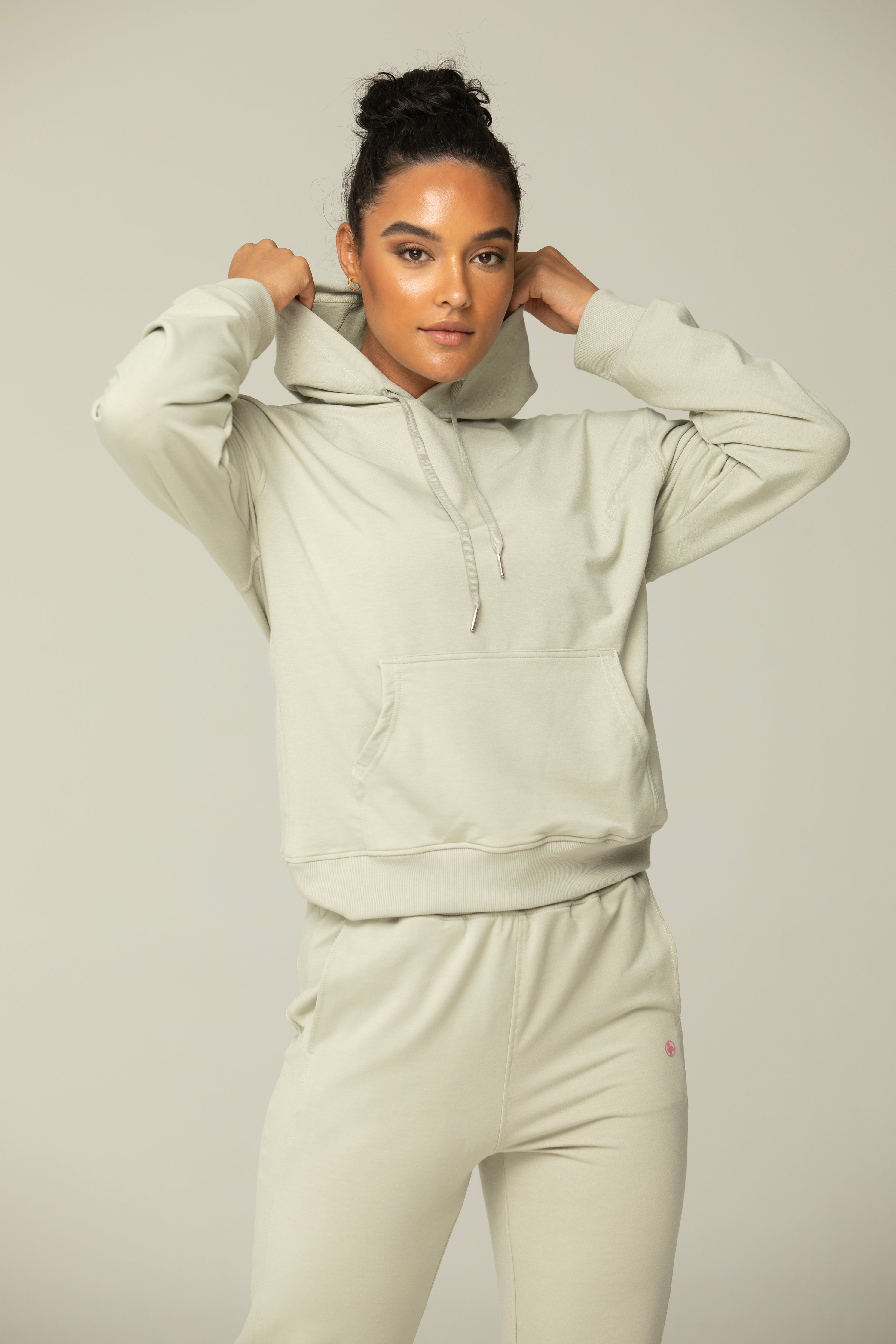 Luna Relaxed Fit Hoodie for Women – Soft Cotton Blend Athleisure Sweatshirt with Kangaroo Pocket