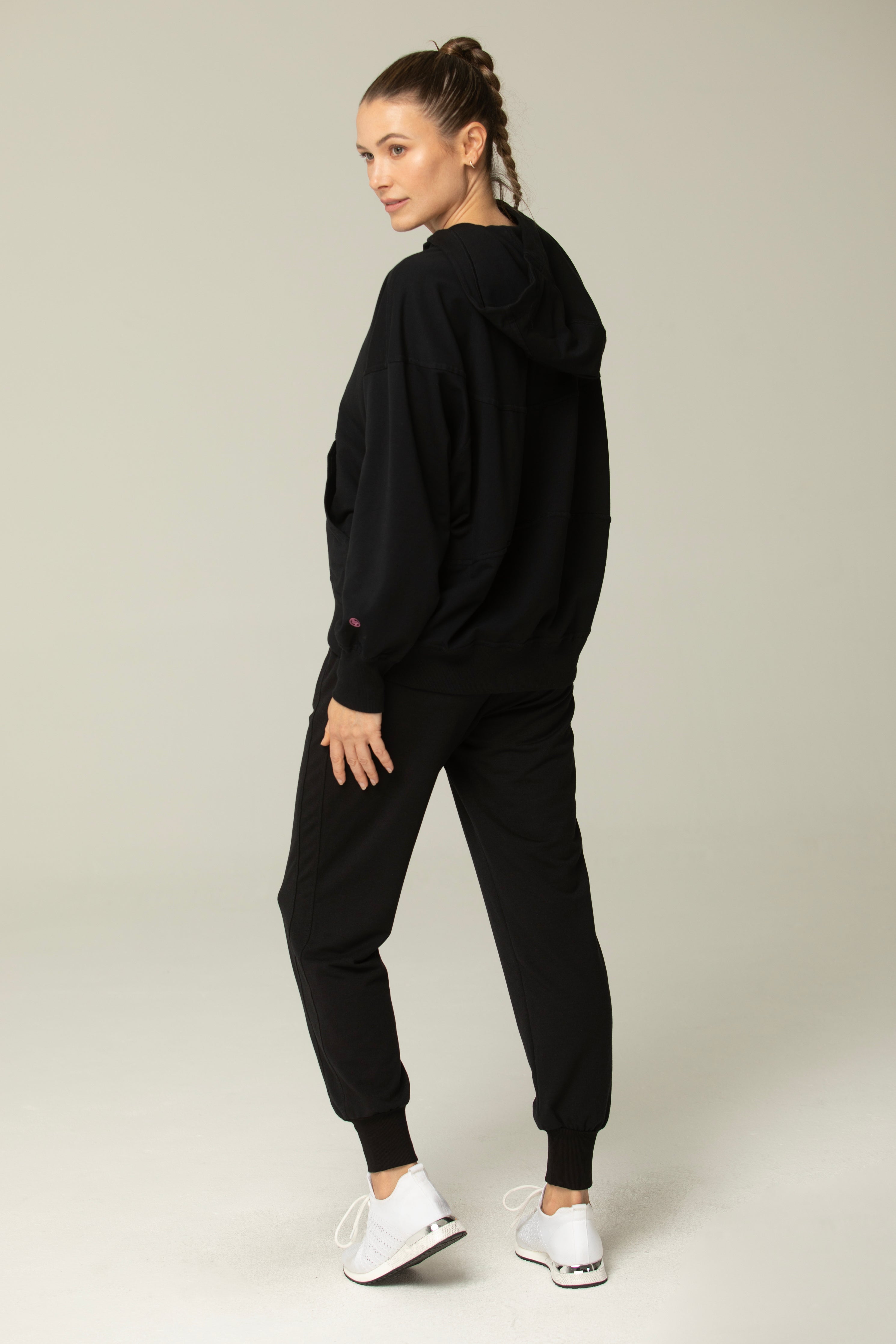 Luna Relaxed Fit Jogger Pants – Everyday Women’s Lounge & Athleisure Wear | Black