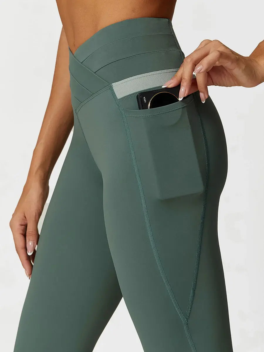 Contour Flex Two-Tone Leggings